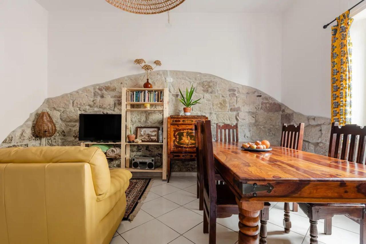 Duas Pedras, Private Apartment In The Heart Of Bosa Eksteriør billede