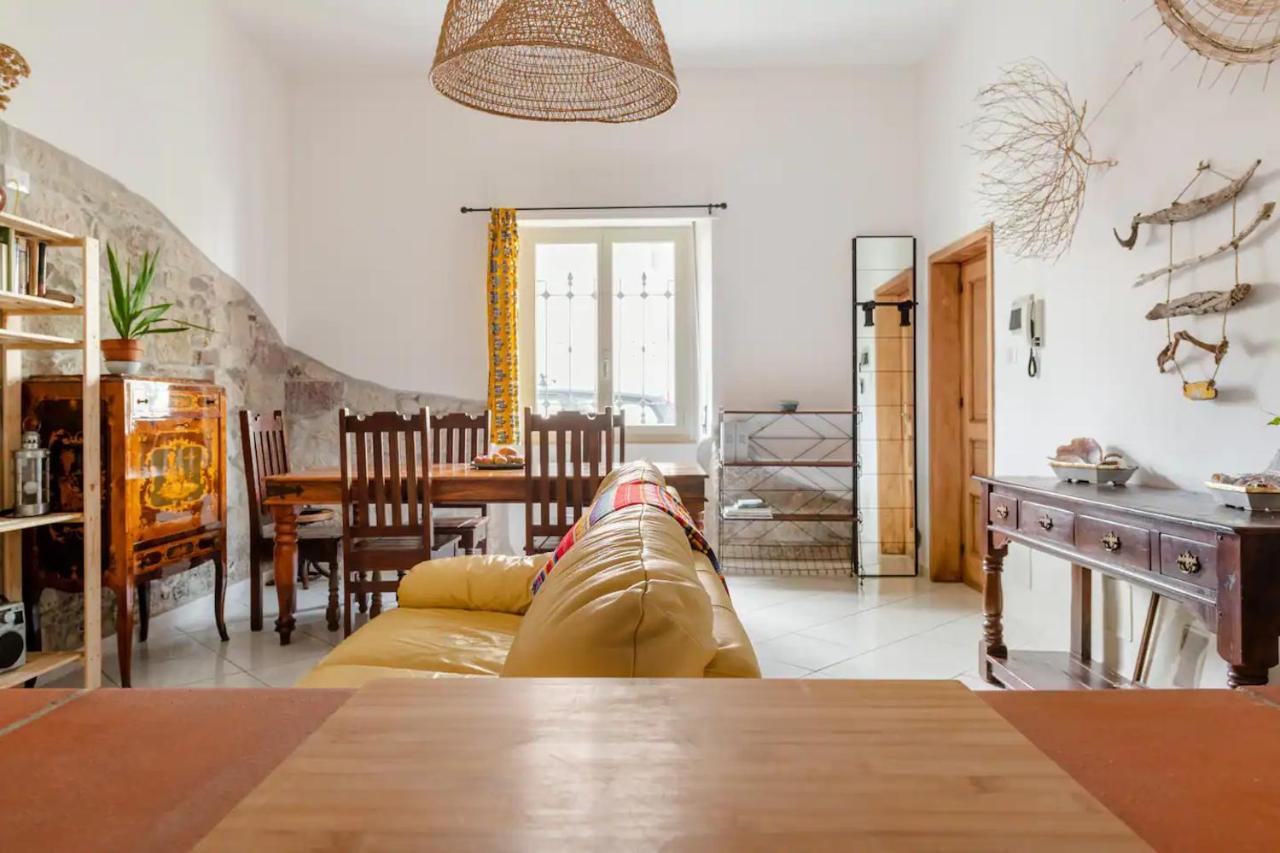Duas Pedras, Private Apartment In The Heart Of Bosa Eksteriør billede