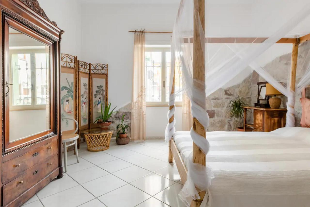 Duas Pedras, Private Apartment In The Heart Of Bosa Eksteriør billede