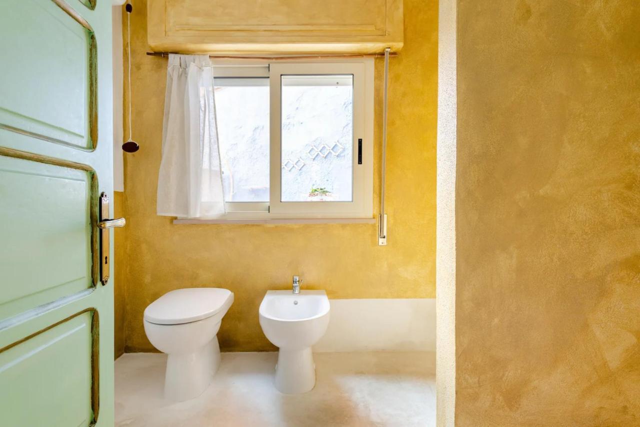 Duas Pedras, Private Apartment In The Heart Of Bosa Eksteriør billede